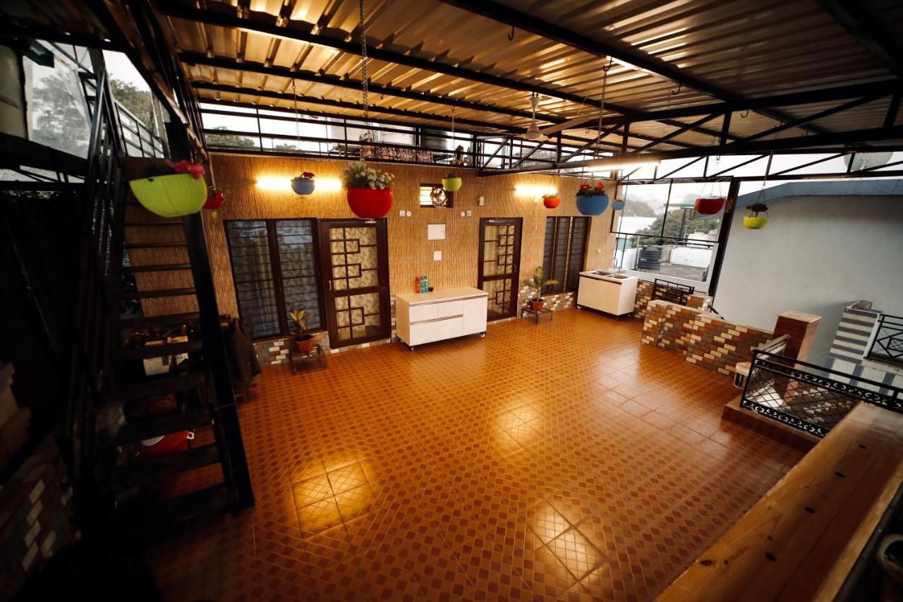 The Location, A Penthouse Dehradun Exterior foto
